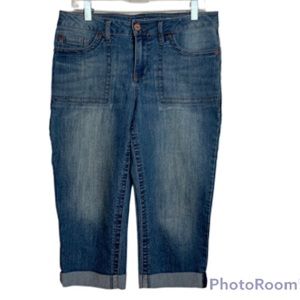 Faded Glory Women's Straight Leg Cuffed Capri Jeans Size 10